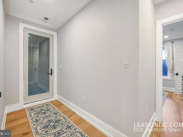 1317 Randolph St NW #1 — Photo 16