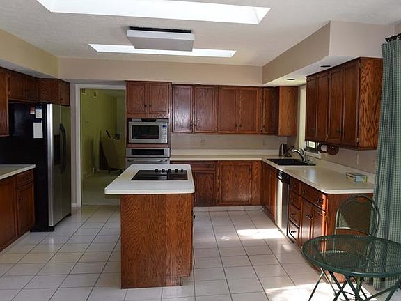 5th image of 9255 Hilo Farm Dr