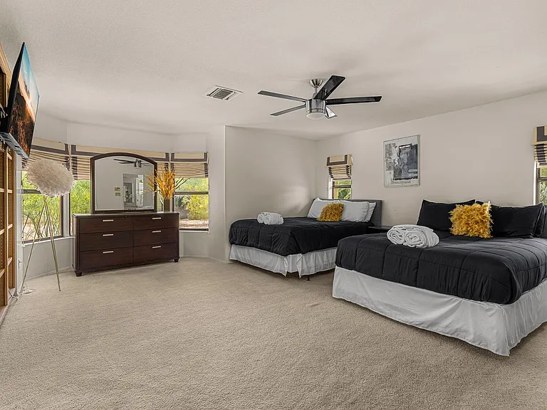 5901 E Cactus Wren Rd — Photo 22