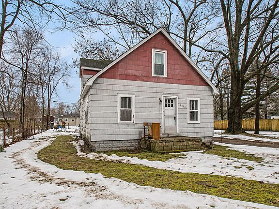 4th image of 2068 Taube Ave