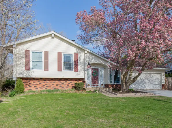 1051 Lora Ave, Princeton, IL 61356