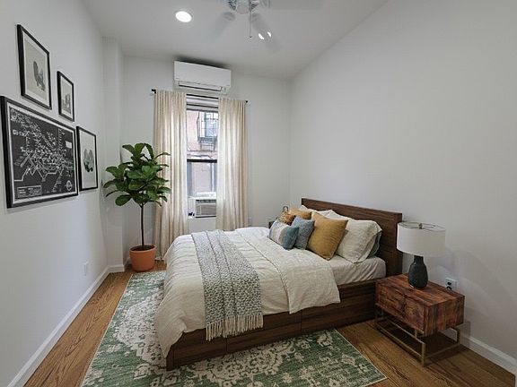 3rd image of 168 21st St #2R