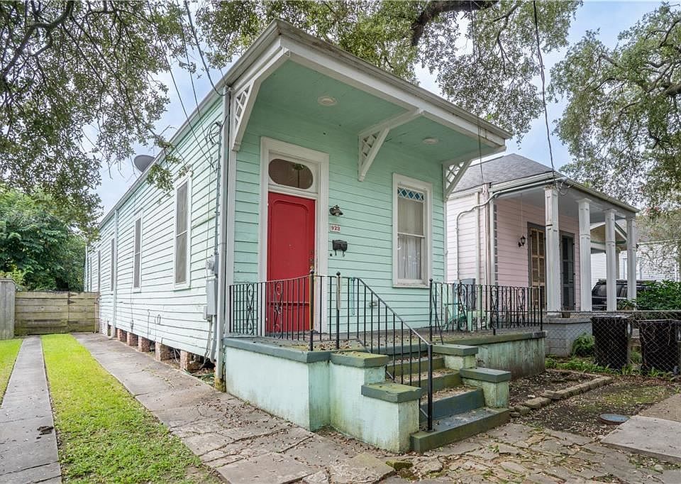 1st image of 923 Opelousas Ave