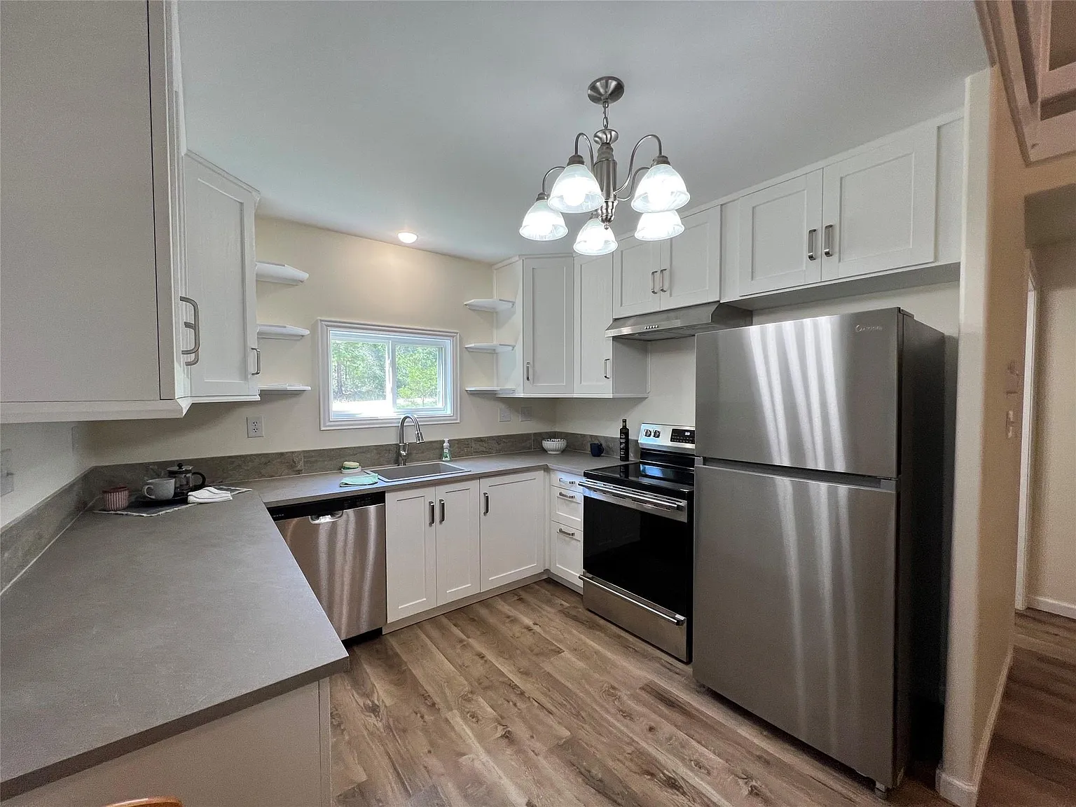 2 bed, 1.5 bath, 1000 sqft, $1,175 — Photo 4