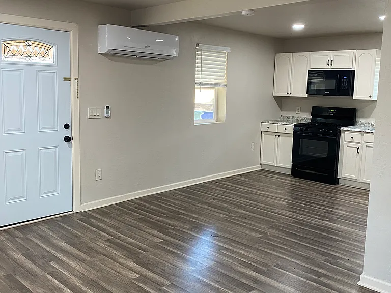 207 N Granite St — Photo 5