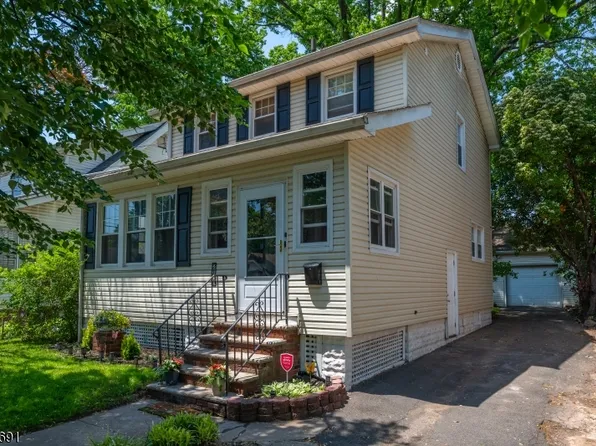 2160 Allen St, Rahway City, NJ 07065