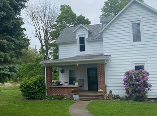 18134 E Angling Rd, West Union, IL 62477