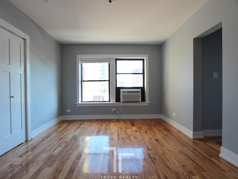 1st image of 550 W Arlington Pl #2389