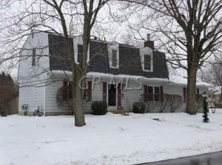 900 Weskit Dr, Reynoldsburg, OH