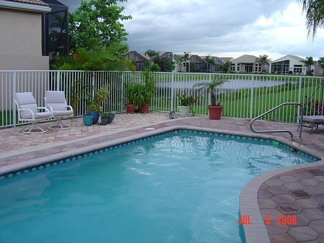 Pool, Deck 