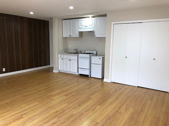 3rd image of 721 N Isabel St APT 7A