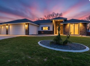 3149 Road 71st Pl, Pasco, WA 99301