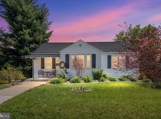 8 Roosevelt Ave, Wilmington, DE 19804