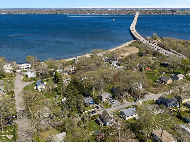 21 Spindrift Dr — Photo 30