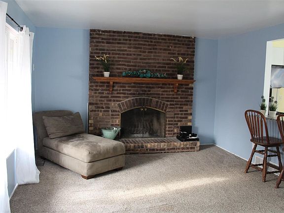 2nd image of 10508 Melinda Dr