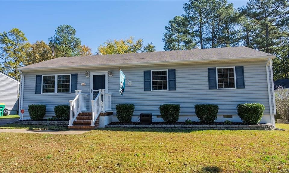 1st image of 363 Red Oak Dr