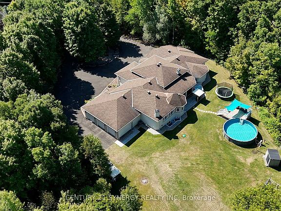 4th image of 1281 Georges Vanier Dr N