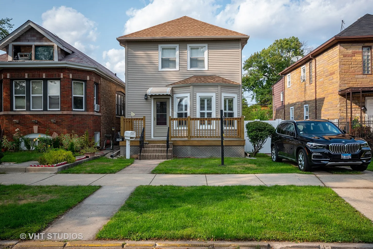 3526 W 62nd St photo 1