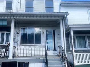 405 N Maple St, Mount Carmel, PA 17851