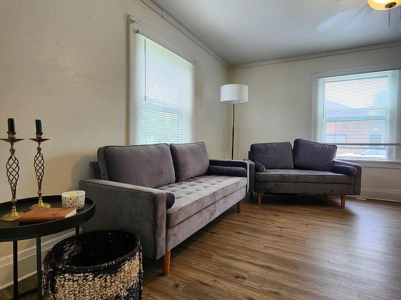 2nd image of 818 Camlin Ave #2