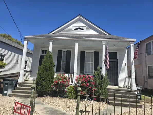 7523 Plum St, New Orleans, LA 70118