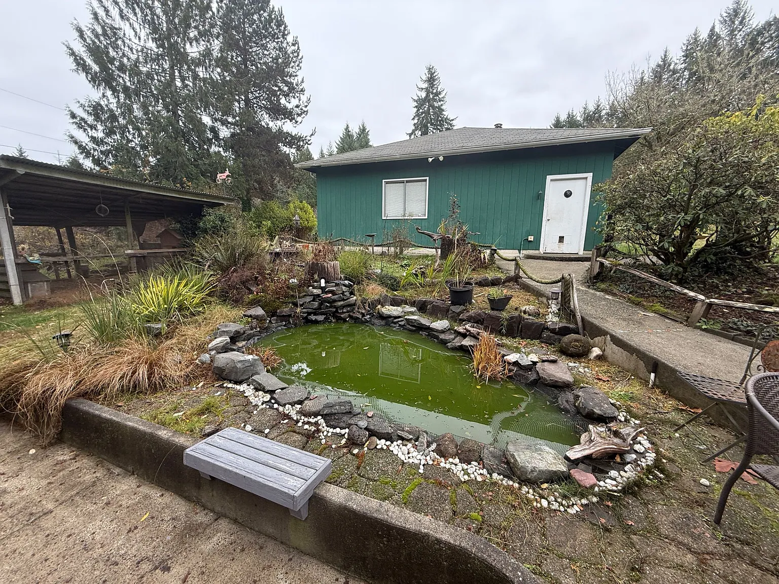 3 bed, 1848 sqft, $2,700 — Photo 2