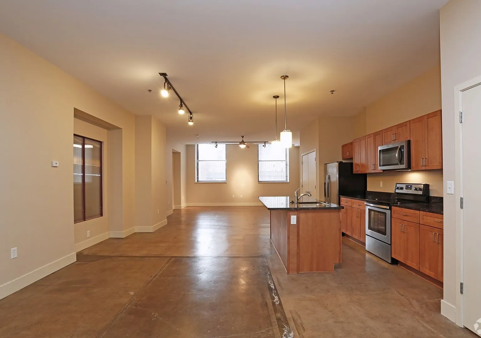 Fifth Avenue School Lofts — Photo 2