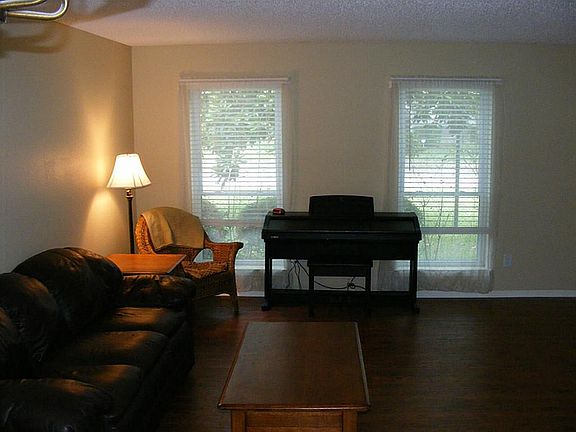 2nd image of 21251 Park Bluff Dr