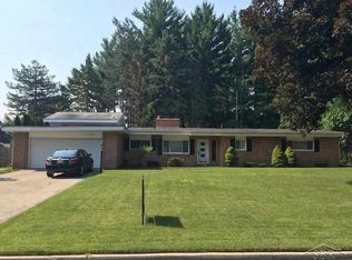 4621 Ashland Dr, Saginaw, MI