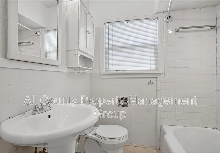 4309 Curzon Ave — Photo 12