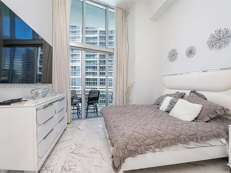 475 Brickell Ave #2209 — Photo 7