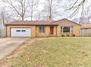 1403 Mayfair Rd, Champaign, IL 61821