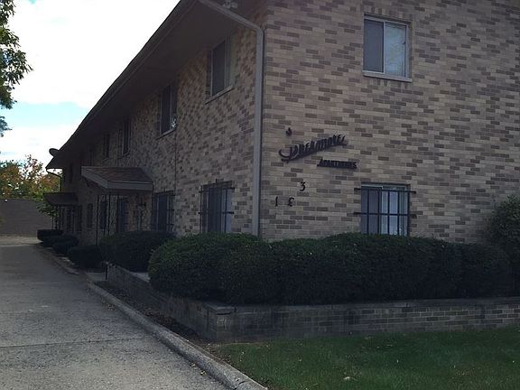 2nd image of 1330 W Hillcrest Ave APT 7