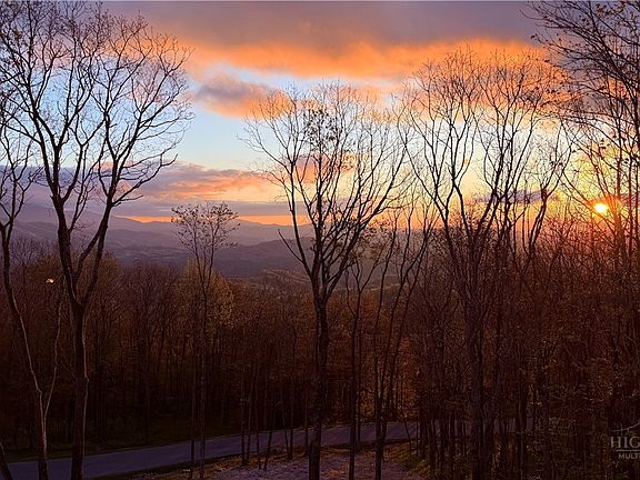 4th image of 278 Timber Rock Trail