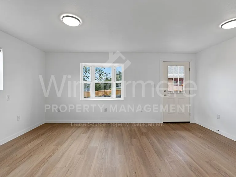 1804 E Liberty Ave — Photo 4