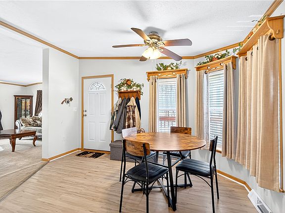5th image of 34 Jess Ln