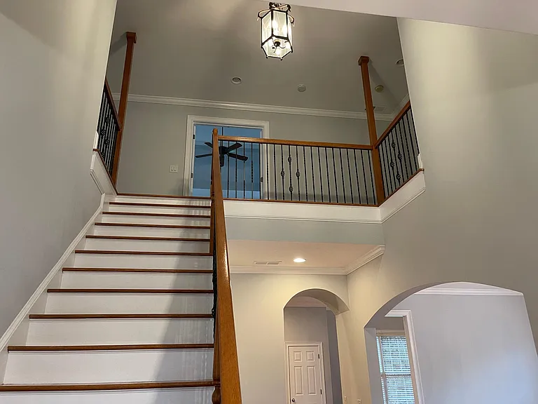 390 Wembley Cir — Photo 15