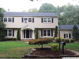 408 Park Dr, Middletown, NJ 07748