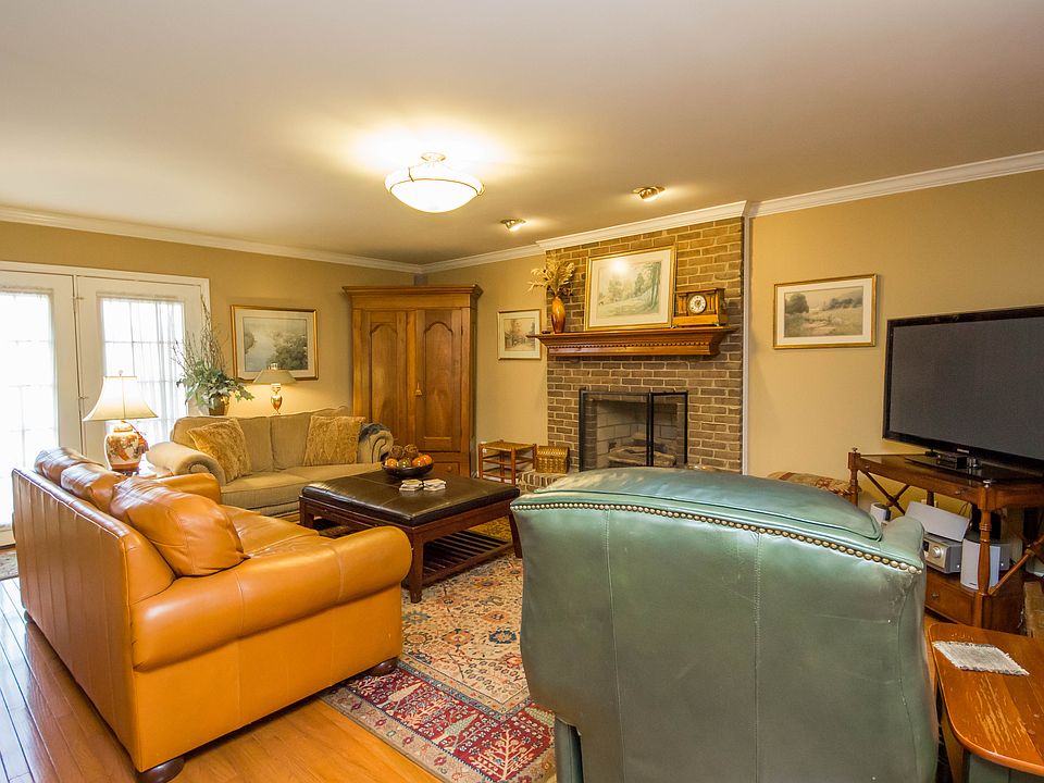 1st image of 3304 Brighton Place Dr