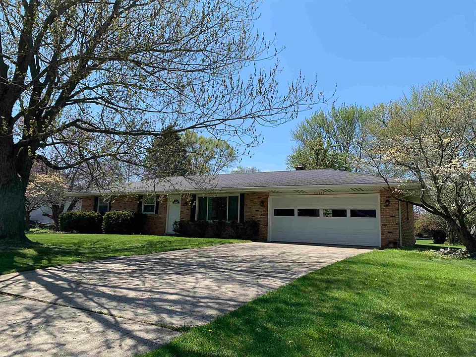1st image of 58401 Ox Bow Dr