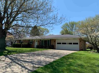 58401 Ox Bow Dr, Elkhart, IN 46516