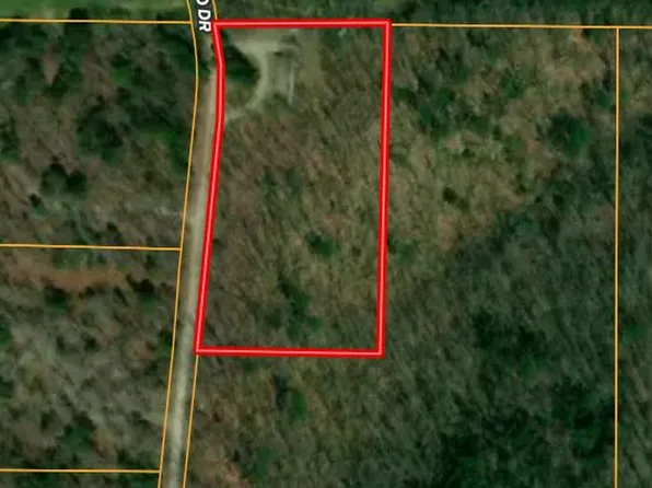 7990 Westwood Drive, Houston, MO 65483