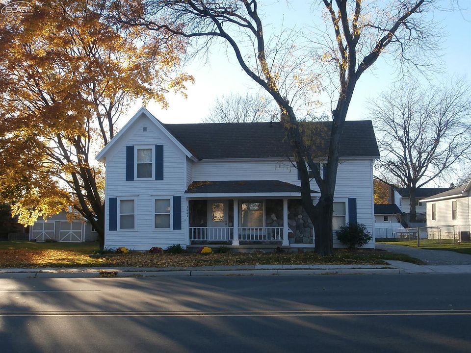 1st image of 1221 N Shiawassee St