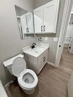 302 N Montevideo Ave #11 — Photo 8