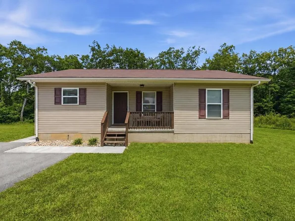44 Dewey Dr, Crossville, TN 38555