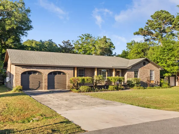 742 Leafwood Rd, Charleston, SC 29412