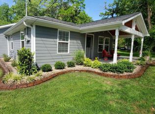 10104 Caldwell Dr, Jeffersontown, KY 40299