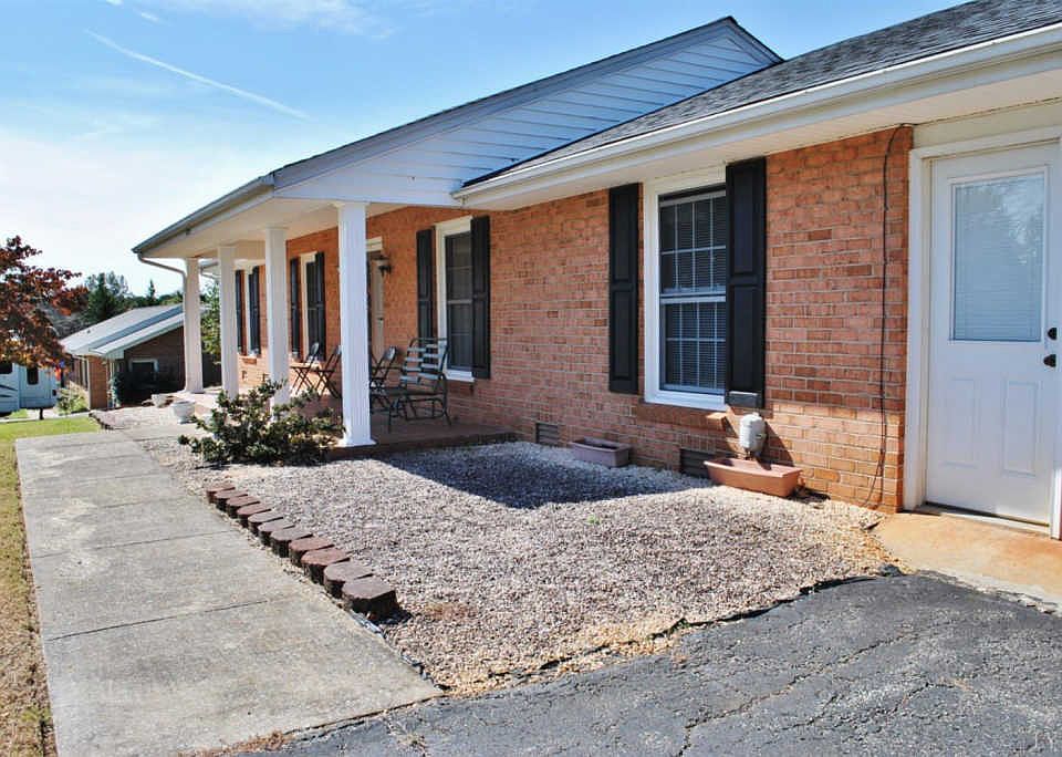 1723 Grandview Rd, Bedford, VA 24523 Zillow