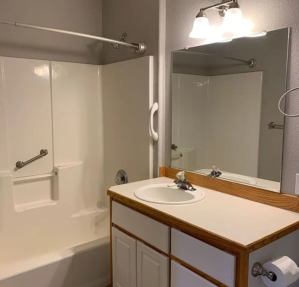 13613 SE Oatfield Rd — Photo 26