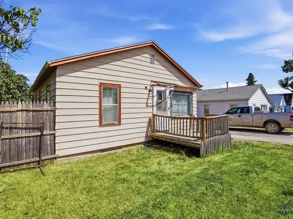406 N 8th St, Sturgis, SD 57785